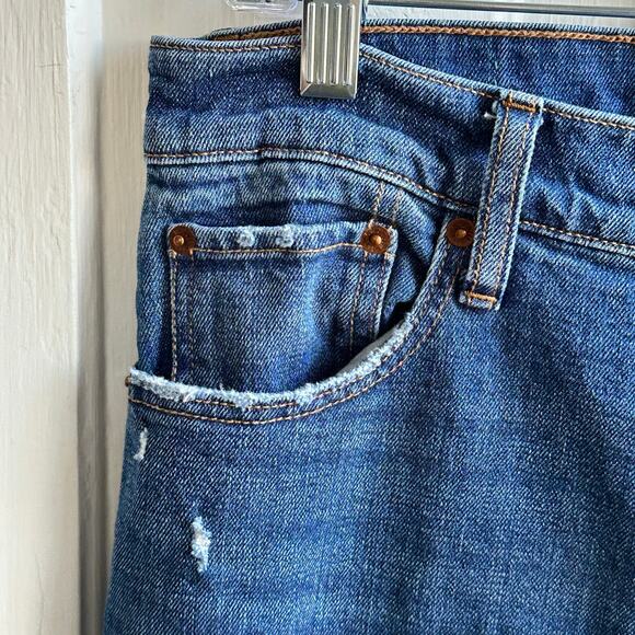 Abercrombie & Fitch The Mom High Rise Jeans - Picture 5 of 8